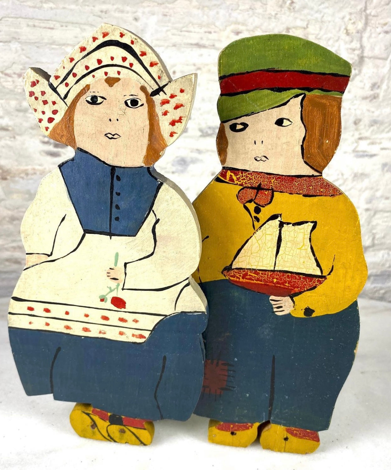 Dutch Couple Bookends