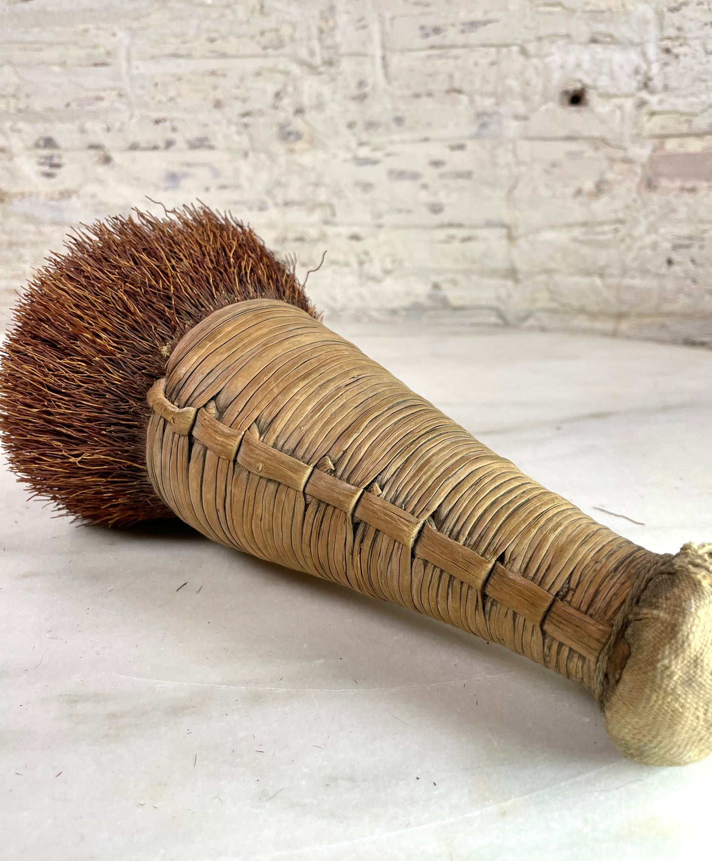 Antique Brush