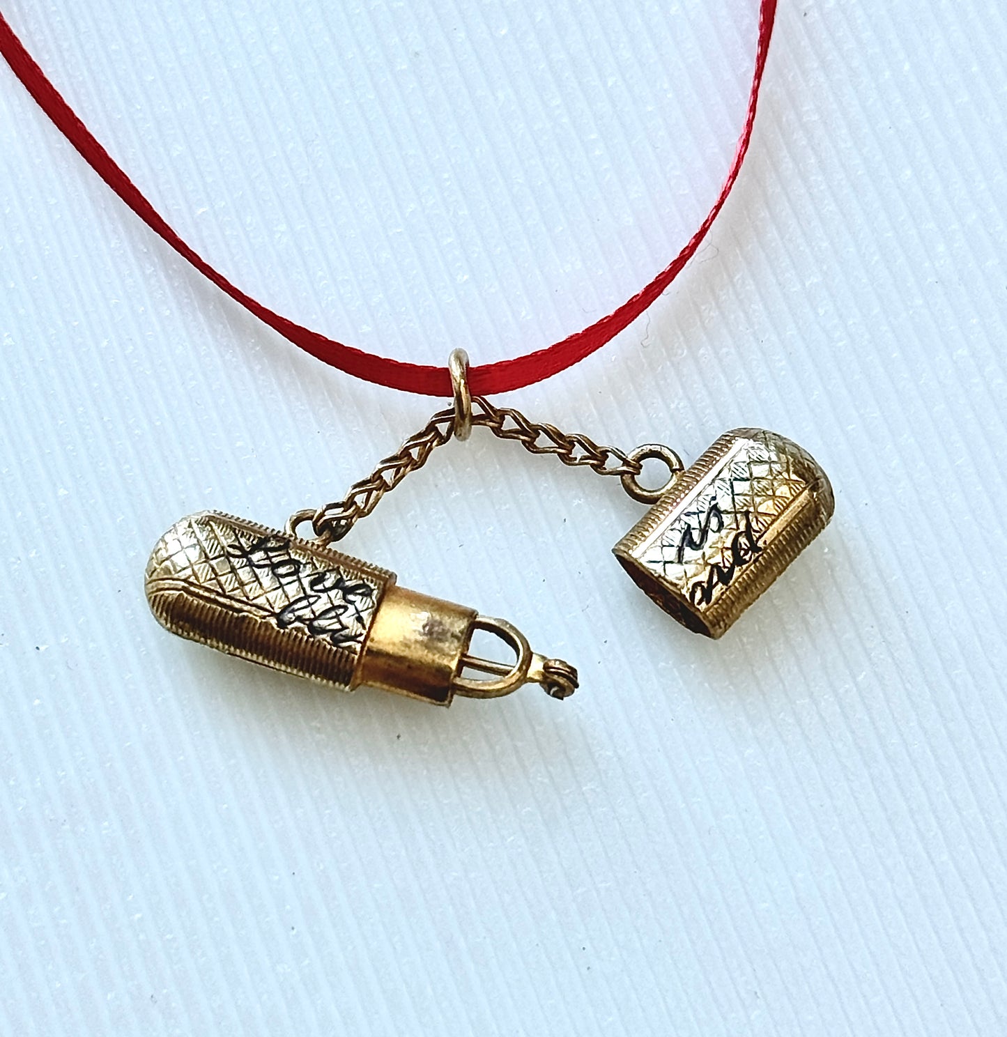Love is Blind Charm 10ct Gold Rare