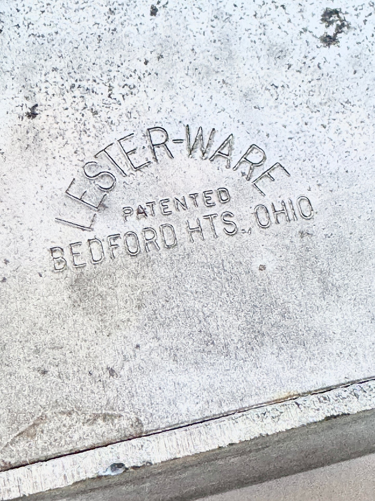 Lesterware Miniature Vending Machine for Cigarettes