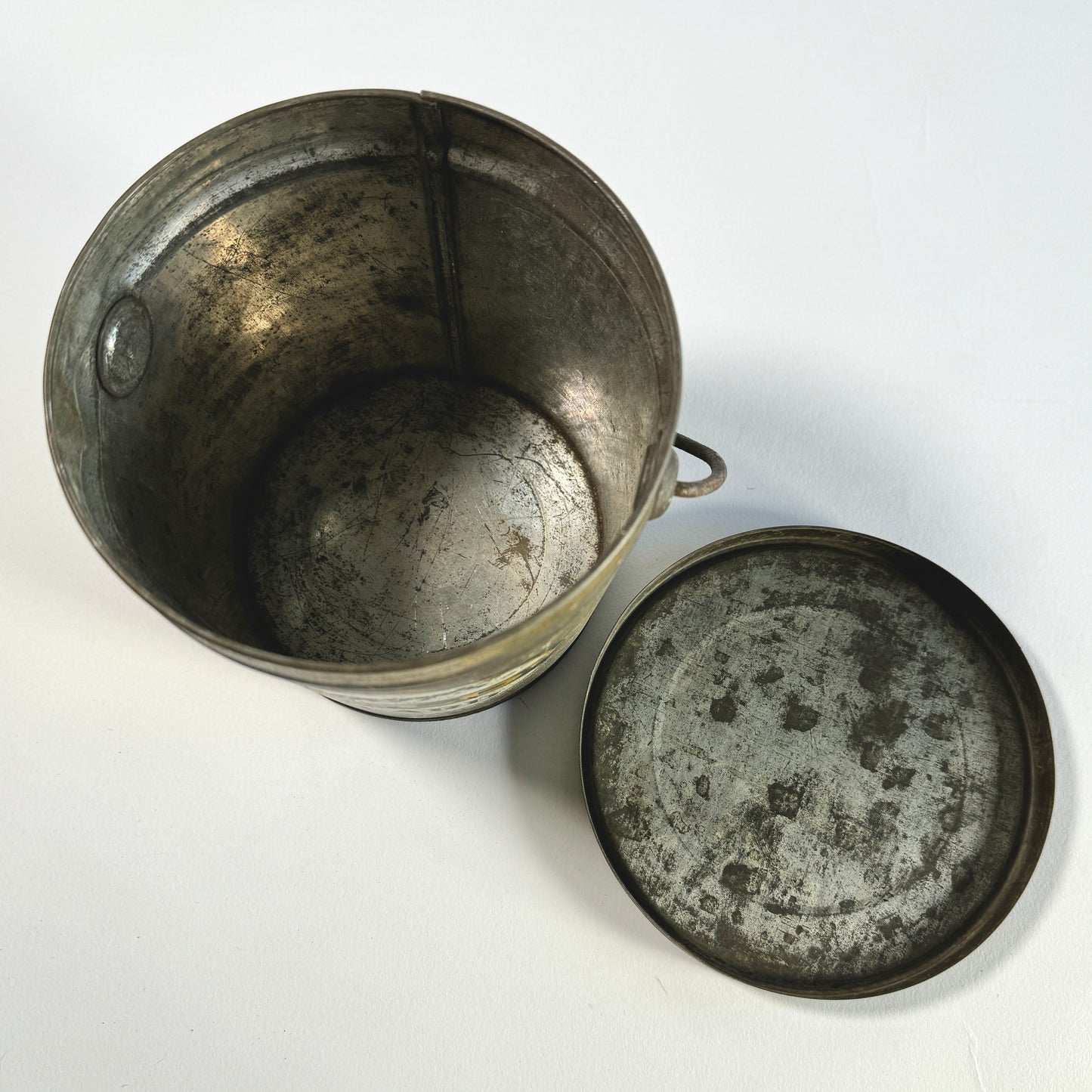 Vintage Armour's Shield Pure Lard Bucket