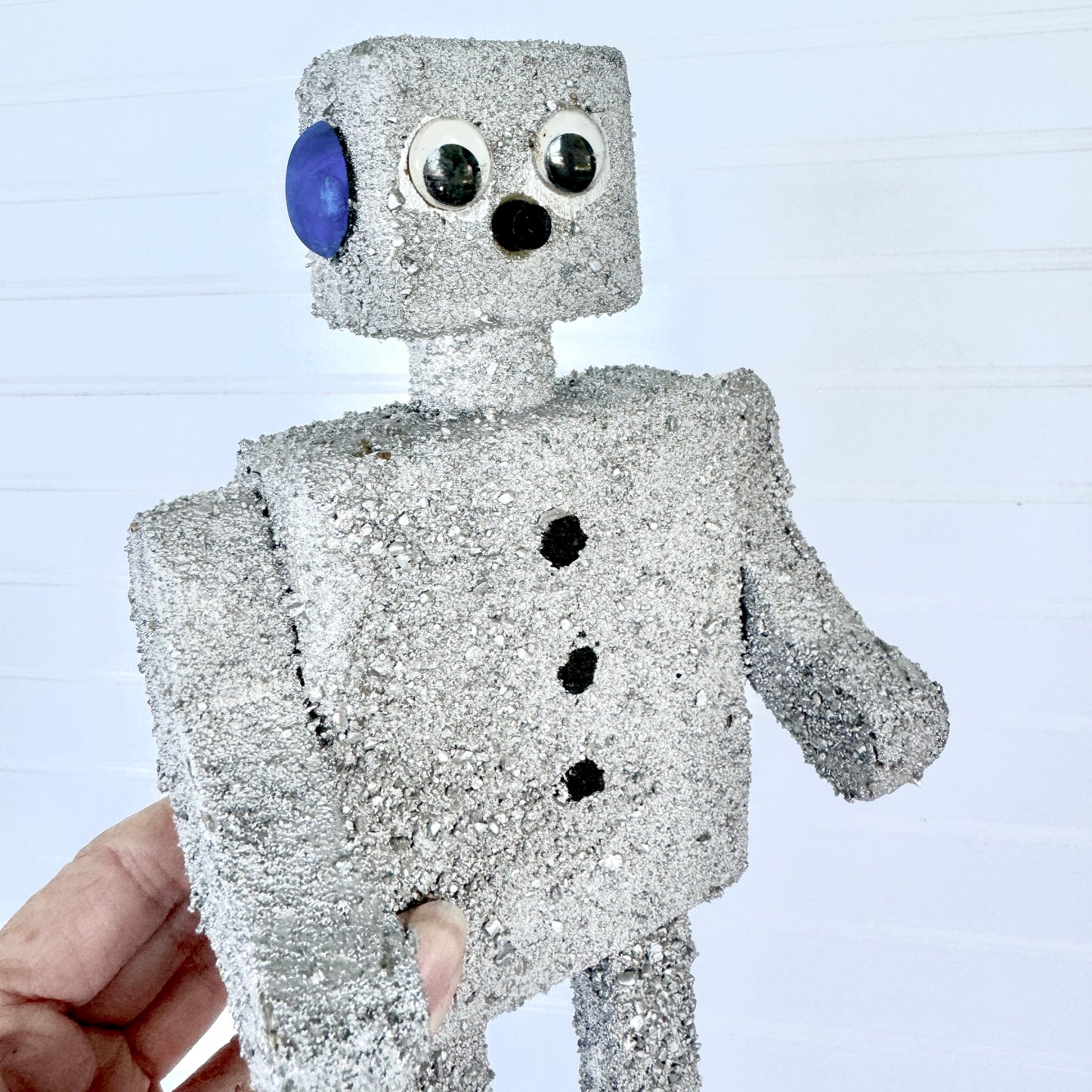 Male and Female Silver Robots