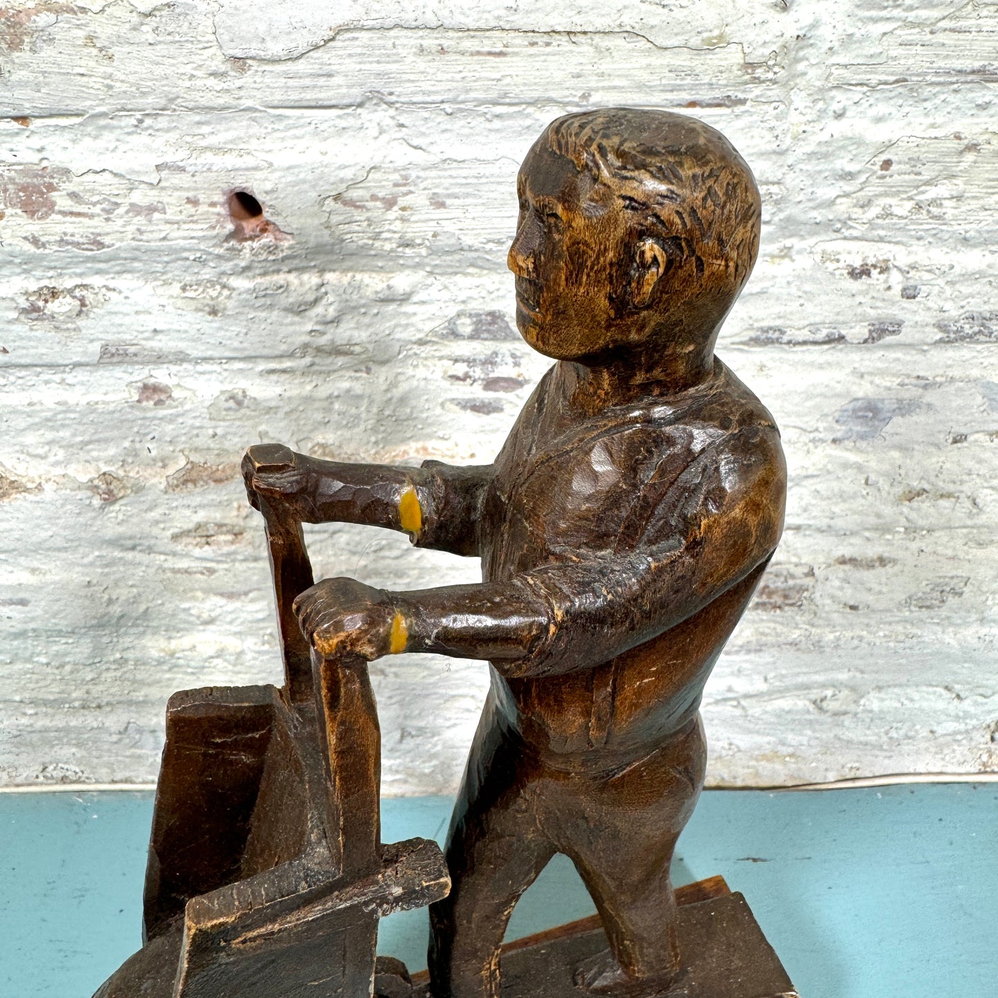 Vintage Wood Carved Working Man Primitive