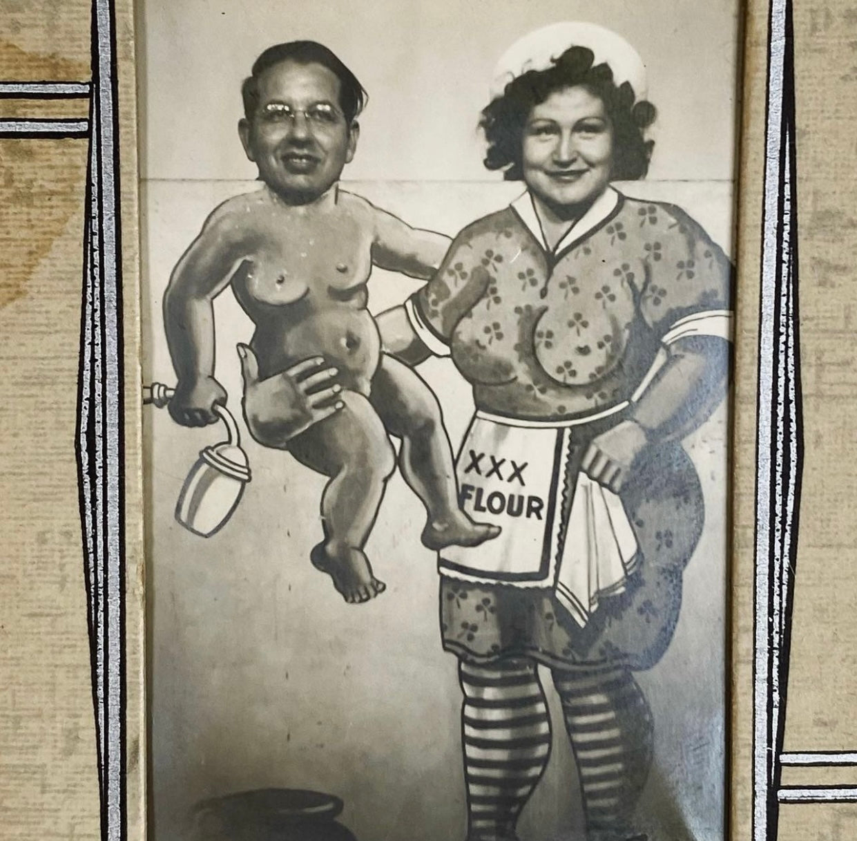 Photo Campy Couple Stand-in Adult Baby XXX