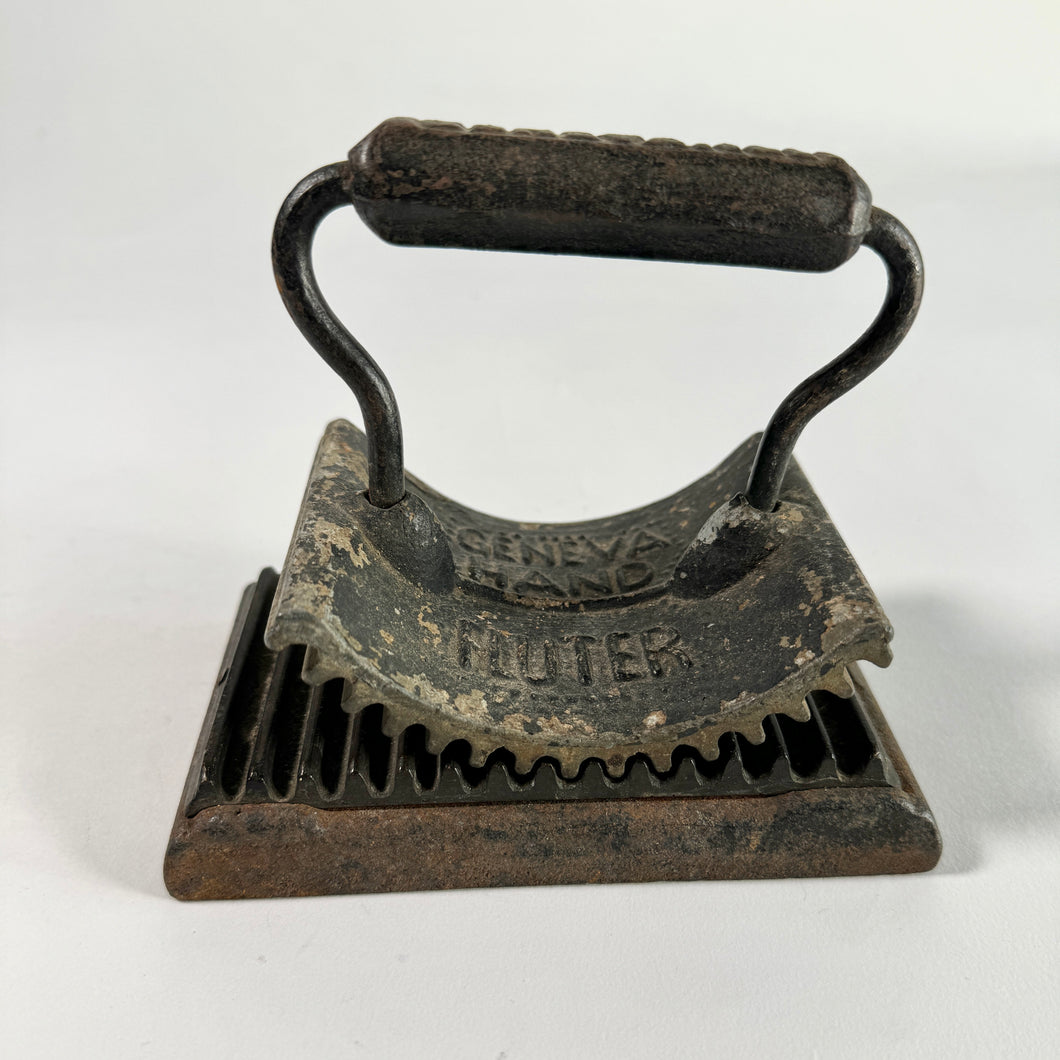 Antique Metal Fluter Iron Geneva, IL