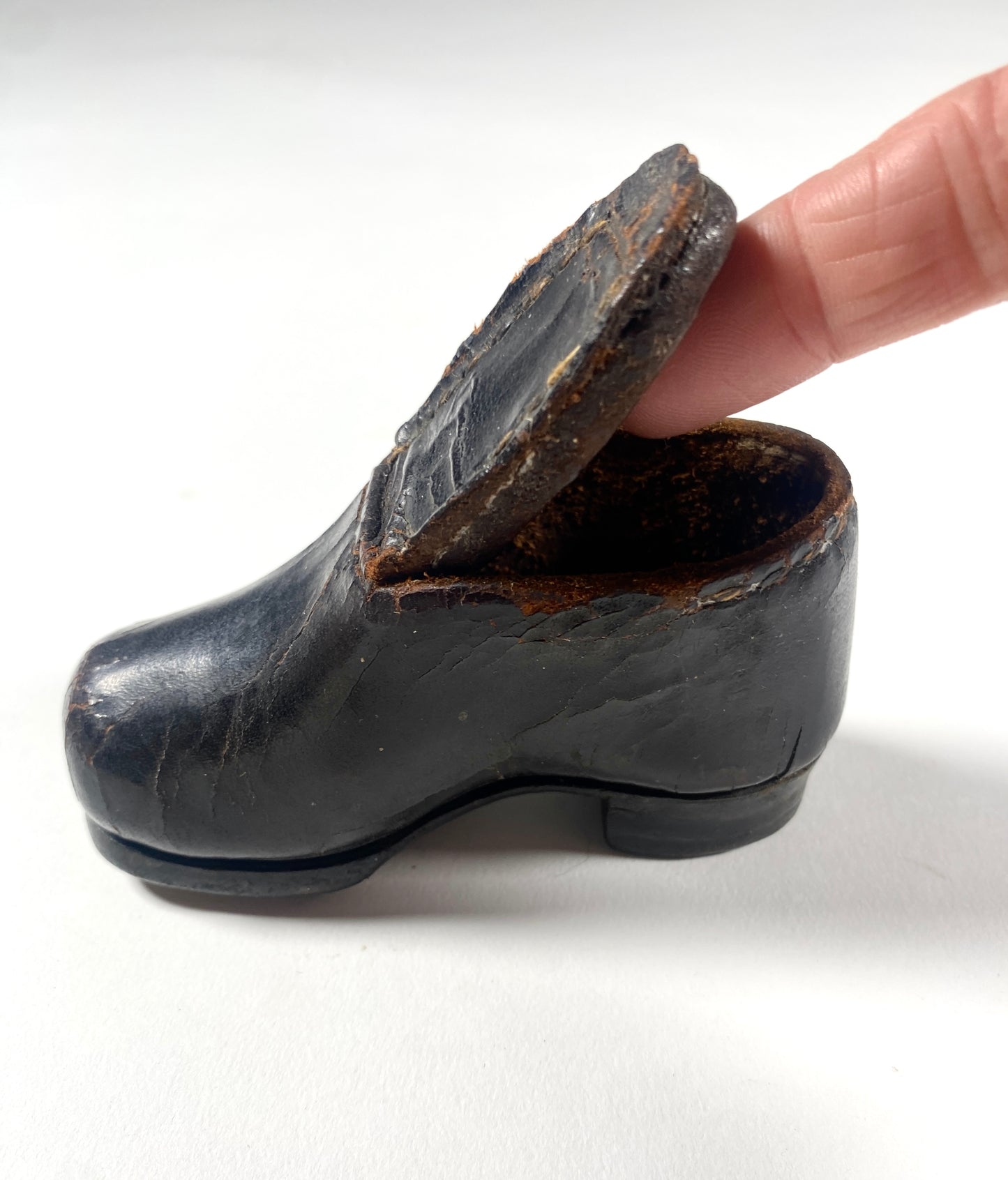 Leather Snuff Box Shoe