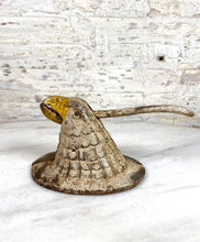 Load image into Gallery viewer, American Cast Iron Eagle Nut Cracker 1890 Lehigh Foundries
